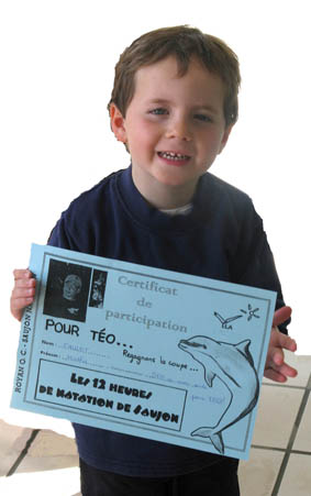 - COUP DE MAIN - &agrave; Rochefort