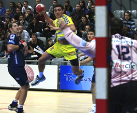 Je supporte mon fr&egrave;re Maxime ...