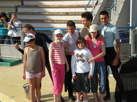 n_ils_ne_sont_pas_loin